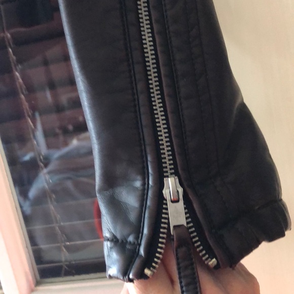 Abercrombie & Fitch Deep Burgundy Bomber Jacket -Size M - Picture 5 of 9